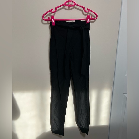 BNWT Fashion Nova Knot Your Girl dress pants size Small - Picture 2 of 3